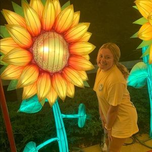 Meet your Posher, Maegan